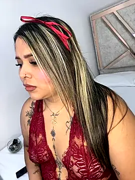 ashley-swift- online show from 10.14.25