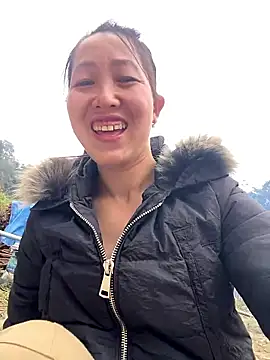 Snapshot of Huong-Ly chatting on 01.11.26 Huong-Ly online show from 01.11.26