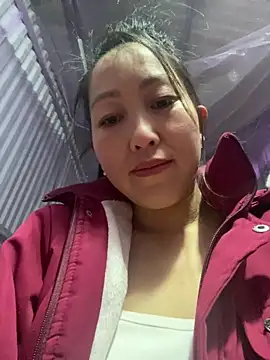 Snapshot of Huong-Ly chatting on 02.03.26 Huong-Ly online show from 02.03.26