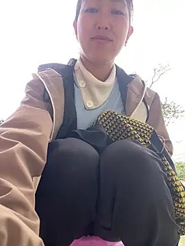 Snapshot of Huong-Ly chatting on 02.27.26 Huong-Ly online show from 02.27.26