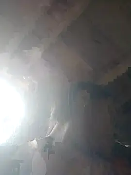 Snapshot of MuiNay chatting on 09.23.25 MuiNay online show from 09.23.25