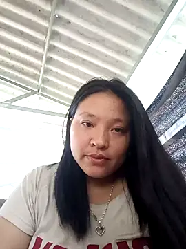 Snapshot of MuiNay chatting on 10.13.25 MuiNay online show from 10.13.25