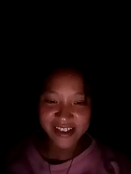 Snapshot of MuiNay chatting on 10.14.25 MuiNay online show from 10.14.25