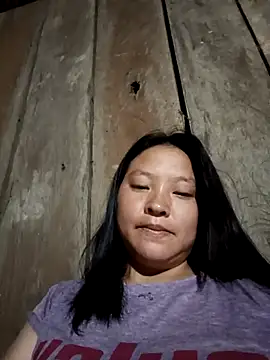 Snapshot of MuiNay chatting on 10.20.25 MuiNay online show from 10.20.25