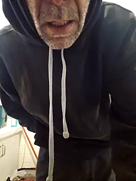 Stingles online show from 10.10.25