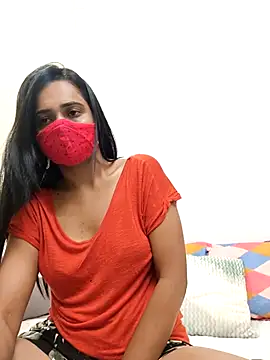 Snapshot of Curvyqueenz chatting on 09.22.25 Curvyqueenz online show from 09.22.25