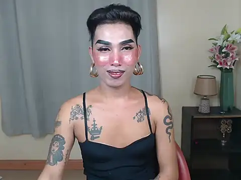 Snapshot of _lexa_ chatting on 09.09.25 lexa online show from 09.09.25