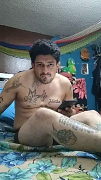 Snapshot of titolovemilfs chatting on 01.08.26 titolovemilfs online show from 01.08.26