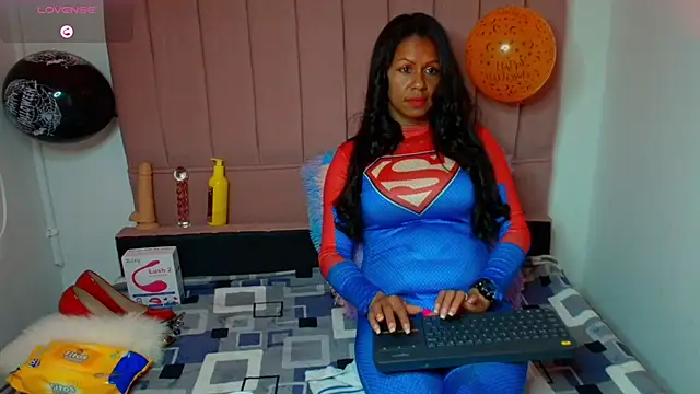 Snapshot of Catherine_mature45 chatting on 10.24.25 Catherine mature45 online show from 10.24.25