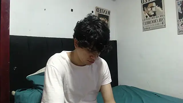 alice julls online show from 04.06.26
