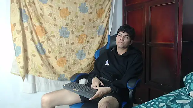 alice julls online show from 05.24.26