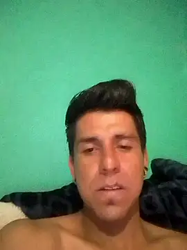 Snapshot of TragicAirplane168 chatting on 02.01.26 TragicAirplane168 online show from 02.01.26