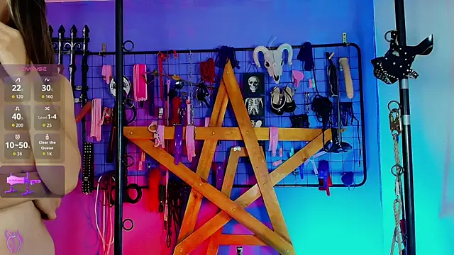 Misstresss aurora bdsm online show from 11.04.25