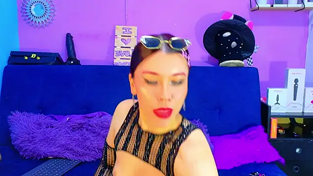 CristalRose online show from 04.28.26
