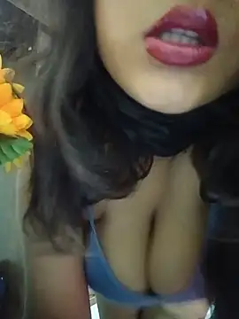 Hott Muskan online show from 06.08.26