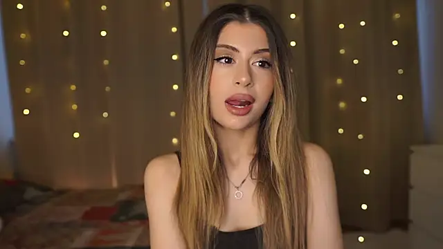 Snapshot of GeorginaHarn chatting on 01.07.26 GeorginaHarn online show from 01.07.26