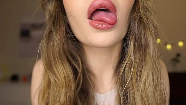 Snapshot of GeorginaHarn chatting on 02.17.26 GeorginaHarn online show from 02.17.26