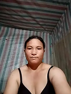 Love-Mama33 online show from 10.13.25