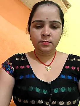 Snapshot of Cutram22 chatting on 09.13.25 Cutram22 online show from 09.13.25