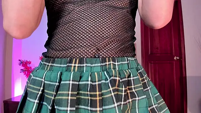 Snapshot of AelinDuvalier chatting on 11.21.25 AelinDuvalier online show from 11.21.25