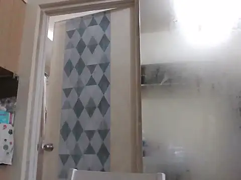 Snapshot of AmarahKate chatting on 11.08.25 AmarahKate online show from 11.08.25