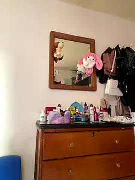 Snapshot of Zara_Bel chatting on 09.20.25 Zara Bel online show from 09.20.25