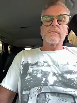 Axl hot online show from 06.17.26
