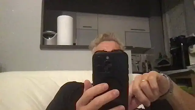 Axl hot online show from 07.13.26