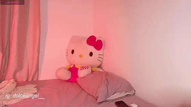 dulceangel   online show from 09.18.25