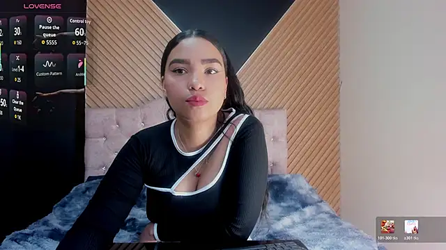 KhateAndersson online show from 03.09.26