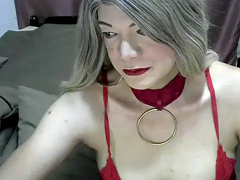 CREAMY BANANA online show from 09.22.25