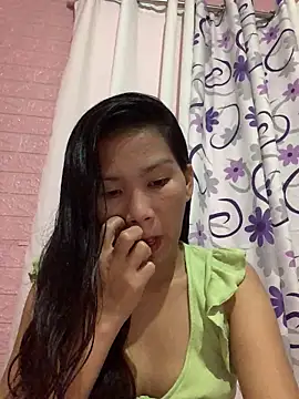 Snapshot of Cleo17 chatting on 09.12.25 Cleo17 online show from 09.12.25