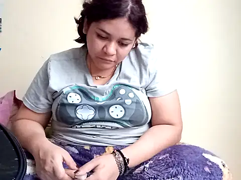 Kitty WetXxX online show from 09.13.25