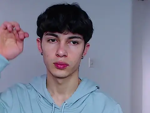 john vichenso online show from 10.03.25