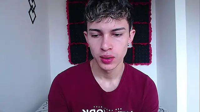 john vichenso online show from 02.05.26