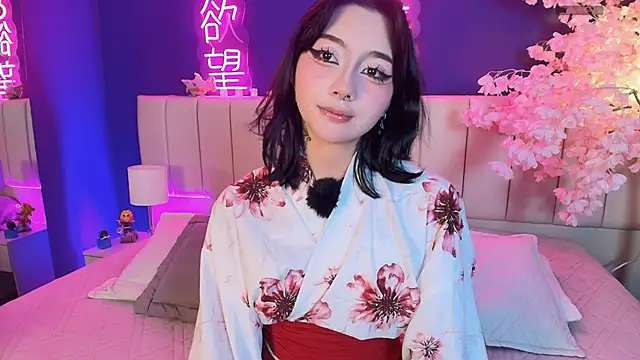 Shizuko  online show from 03.26.26