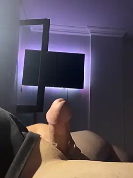 Erenn9972 online show from 09.12.25