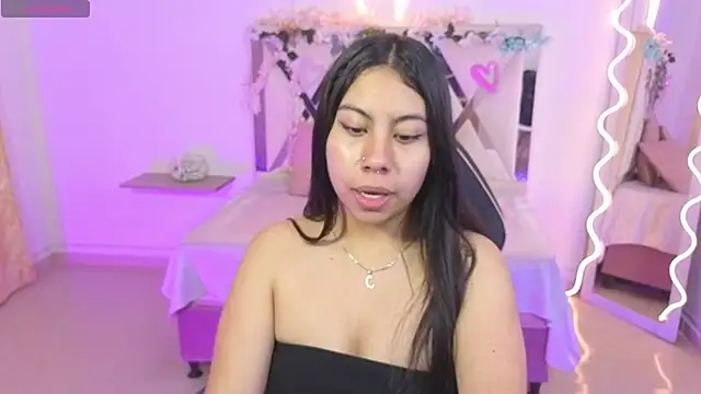 Snapshot of ZURY_TAY chatting on 09.25.25 ZURY TAY online show from 09.25.25