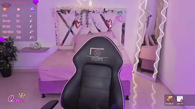 ZURY TAY online show from 02.02.26