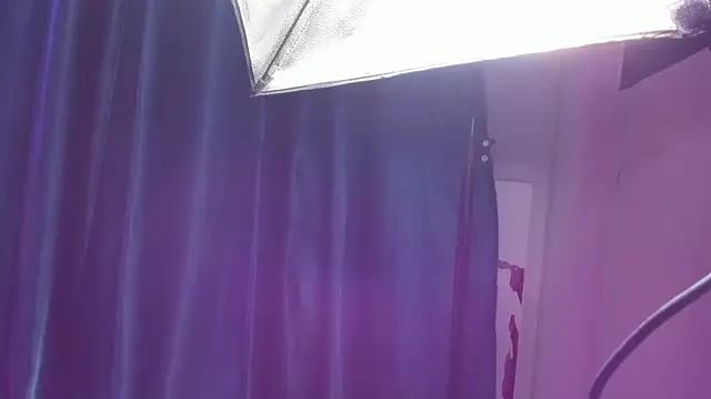 Snapshot of alicetaylor_1 chatting on 09.26.25 alicetaylor 1 online show from 09.26.25