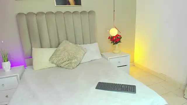 Snapshot of Dani_rosse_ chatting on 05.29.26 Dani rosse online show from 05.29.26
