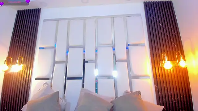 sarah ashbourne online show from 10.04.25