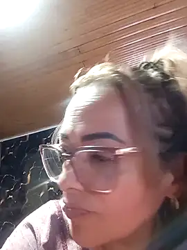 Snapshot of Lady_16 chatting on 03.12.26 Lady 16 online show from 03.12.26