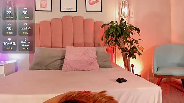 Snapshot of raven_black_ chatting on 09.09.25 raven black online show from 09.09.25