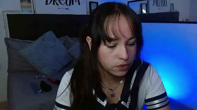 Snapshot of Eymmy_24 chatting on 09.13.25 Eymmy 24 online show from 09.13.25