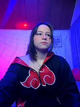 Snapshot of Eymmy_24 chatting on 11.03.25 Eymmy 24 online show from 11.03.25