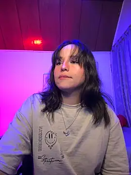 Snapshot of Eymmy_24 chatting on 11.14.25 Eymmy 24 online show from 11.14.25