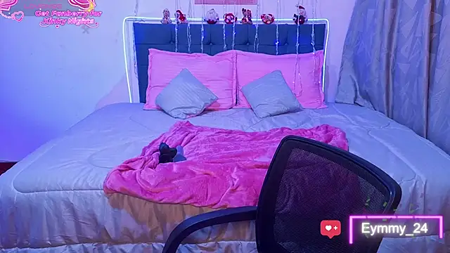 Snapshot of Eymmy_24 chatting on 12.05.25 Eymmy 24 online show from 12.05.25