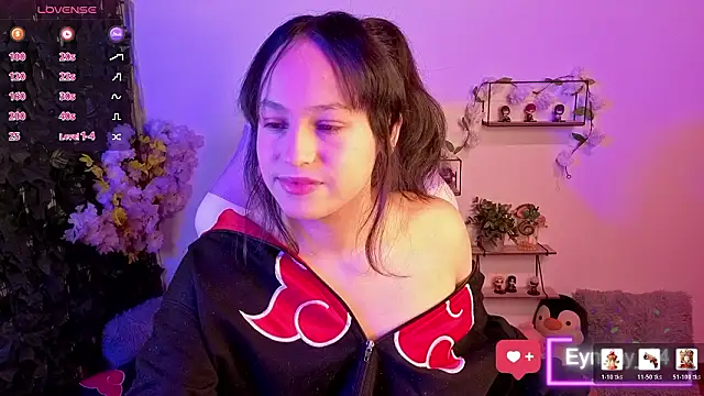 Snapshot of Eymmy_24 chatting on 02.13.26 Eymmy 24 online show from 02.13.26