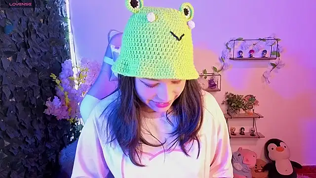 Snapshot of Eymmy_24 chatting on 03.09.26 Eymmy 24 online show from 03.09.26